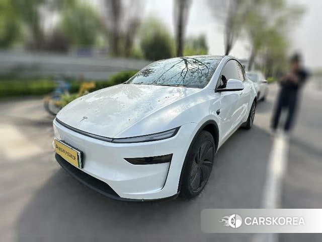 Tesla Model Y 2026 Белый из Китая, фото 3