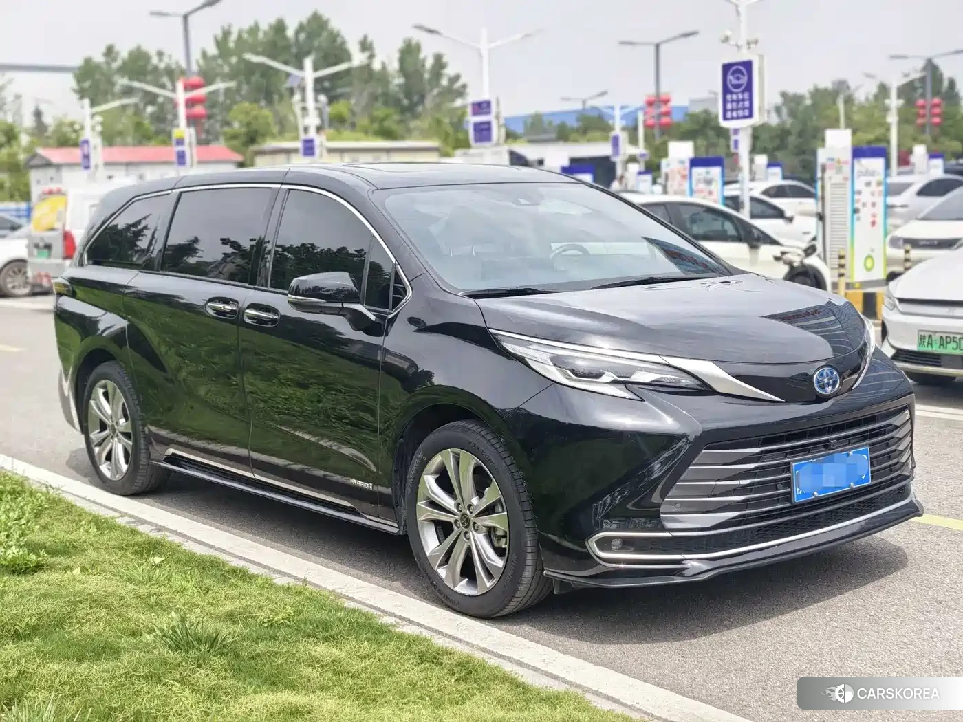 Toyota Sienna id 4576919 из Китая 11