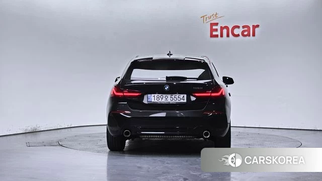 BMW 1 Series (F40) id 3851943 из Кореи 13