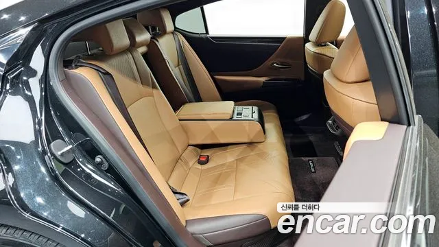 Lexus ES300h 7th generation id 2679097 из Кореи 13