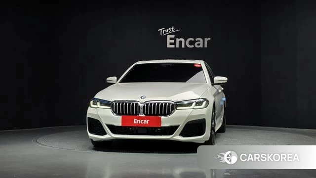 BMW 5 Series (G30) id 4395232 из Кореи 23