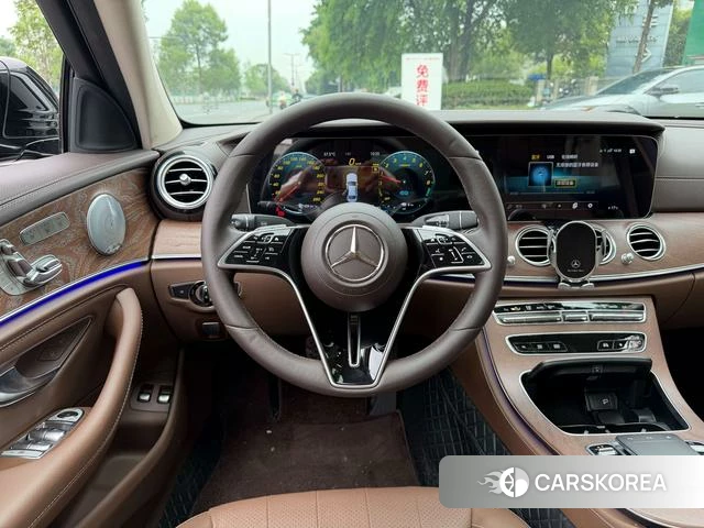 Mercedes-Benz E-class PHEV 2023 Черный из Китая, фото 6