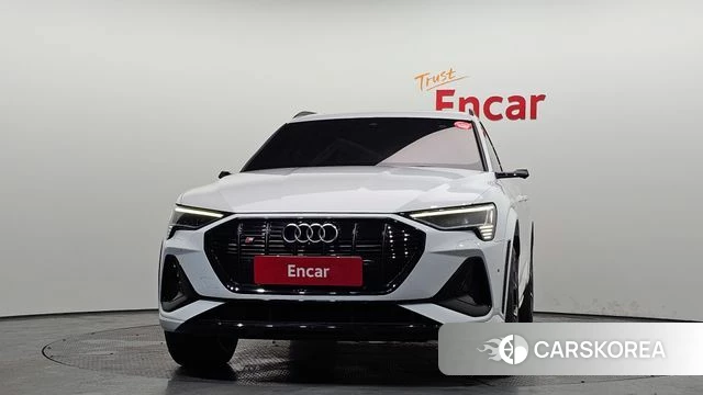 Audi e-Tron id 3915199 из Кореи 13