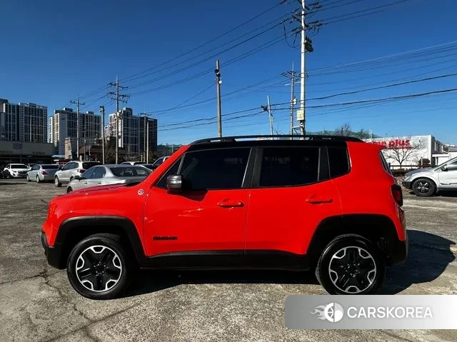 Jeep Renegade id 3568447 из Кореи 12