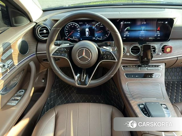 Mercedes-Benz E-class id 4276697 из Китая 8