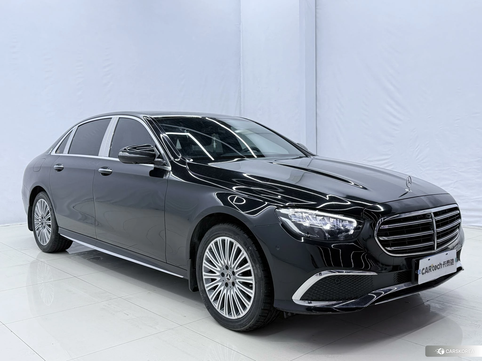 Mercedes-Benz E-class id 4419282 из Китая 11