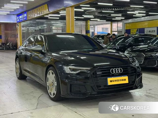 Audi A6L 2021 Черный из Китая, фото 3