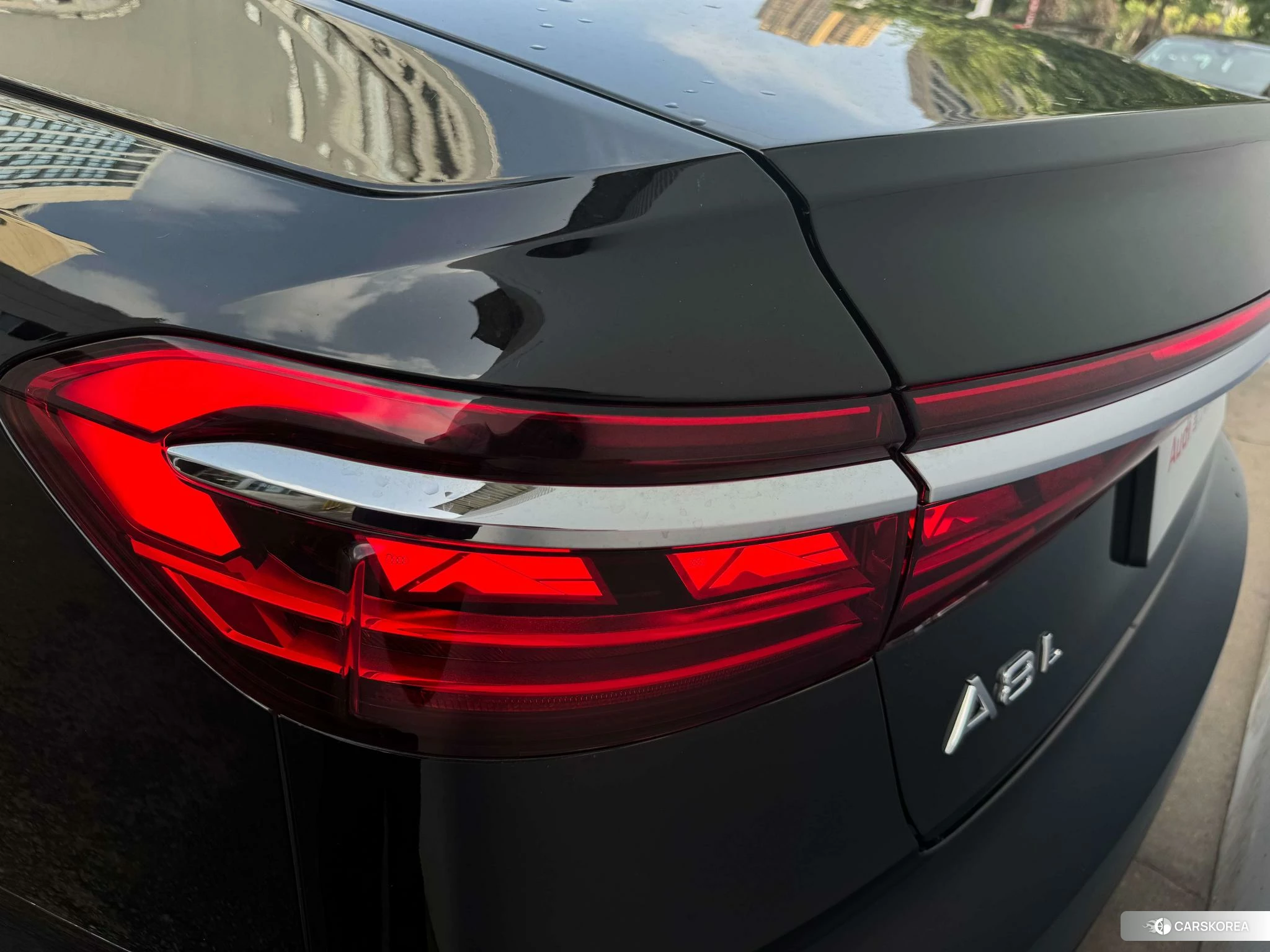Audi A8 id 4479324 из Китая 18