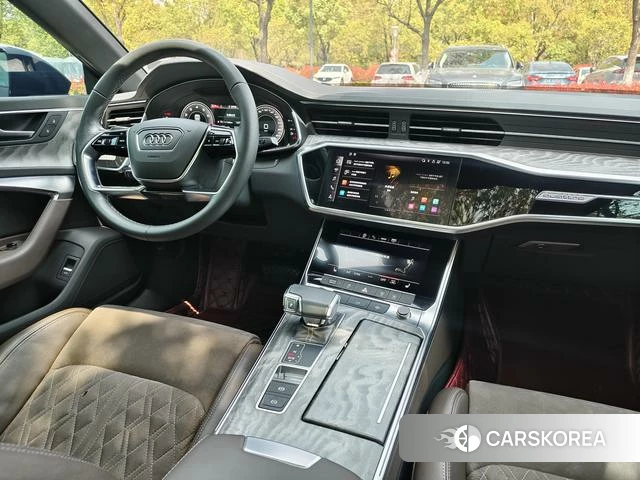 Audi A7L id 4259733 из Китая 18