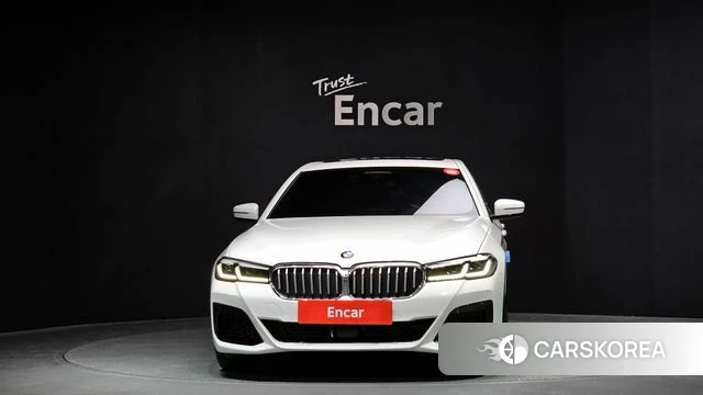 BMW 5 Series (G30) id 3818018 из Кореи 13