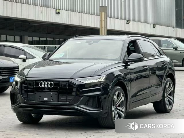 Audi Q8 2021 Черный из Китая, фото 3