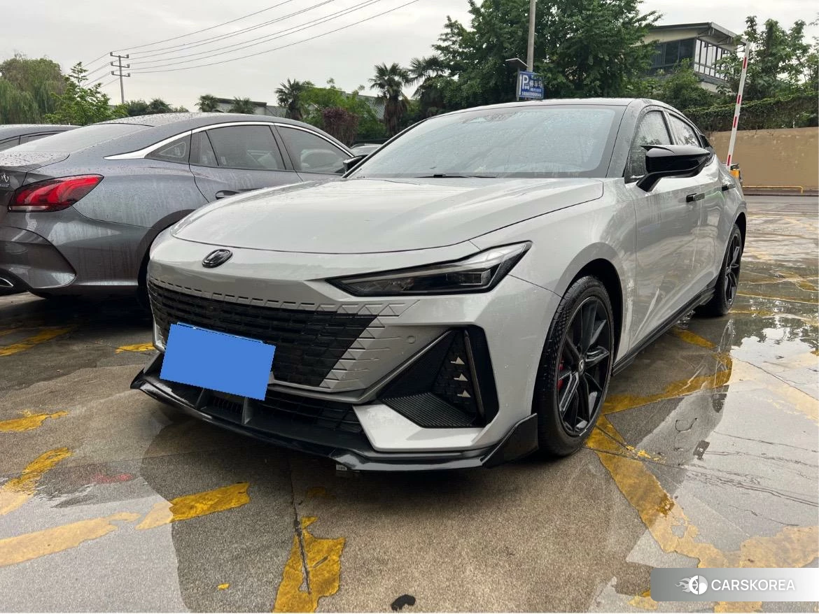 Chang'an UNI-V id 4499045 из Китая 8