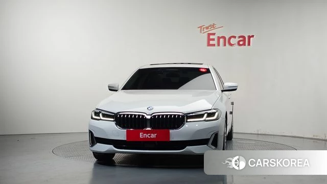 BMW 5 Series (G30) id 4899222 из Кореи 23