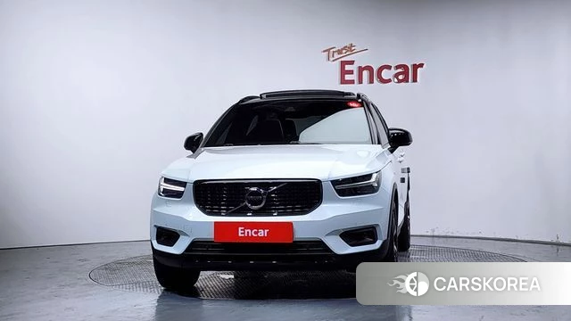 Volvo XC40 id 4573664 из Кореи 23