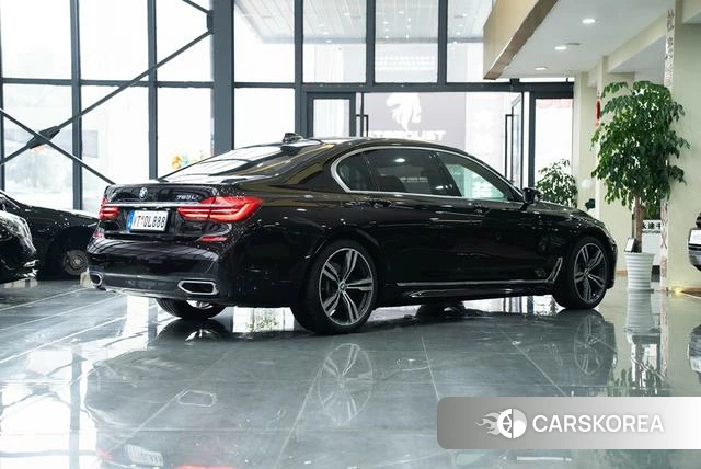 BMW 7 series id 4216341 из Китая 23