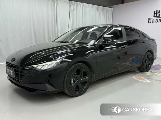 Hyundai Elantra 2022 Черный из Китая, фото 3
