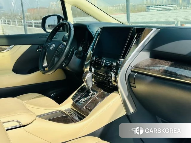 Toyota Elfa id 3908354 из Китая 23