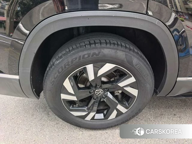 Volkswagen Tourang id 4307177 из Китая 18
