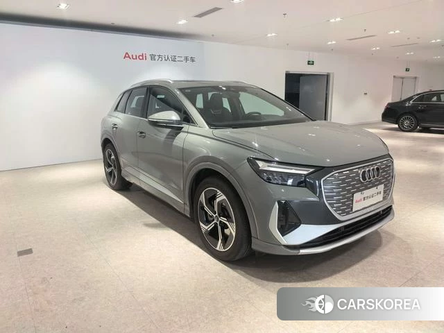 Audi Q4 e-tron 2025 Темно-серый из Китая, фото 3