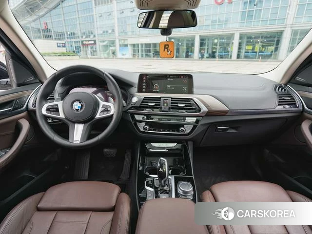 BMW X3 2021 Черный из Китая, фото 4
