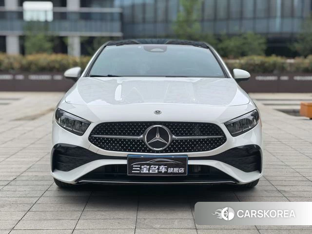Mercedes-Benz Class A 2024 Белый из Китая, фото 5