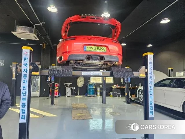 Porsche 911 2019 Красный из Кореи, фото 3