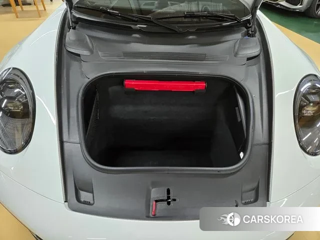 Porsche 911(992) id 3462758 из Кореи 13