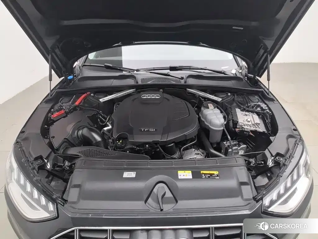 Audi A4L id 4628387 из Китая 17