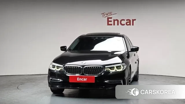 BMW 5 Series (G30) id 3772647 из Кореи 13