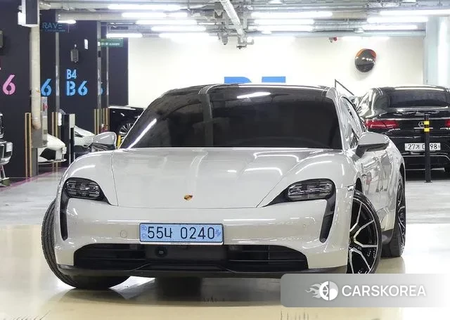 Porsche Taycan id 3518172 из Кореи 13