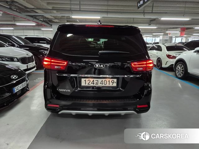 Kia The New Carnival id 4625897 из Кореи 13