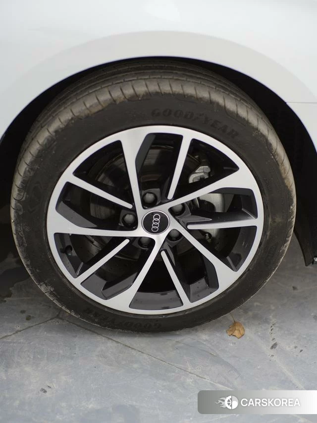Audi A3 id 4264142 из Китая 22