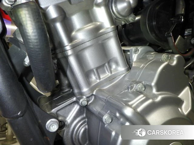 Engine photo