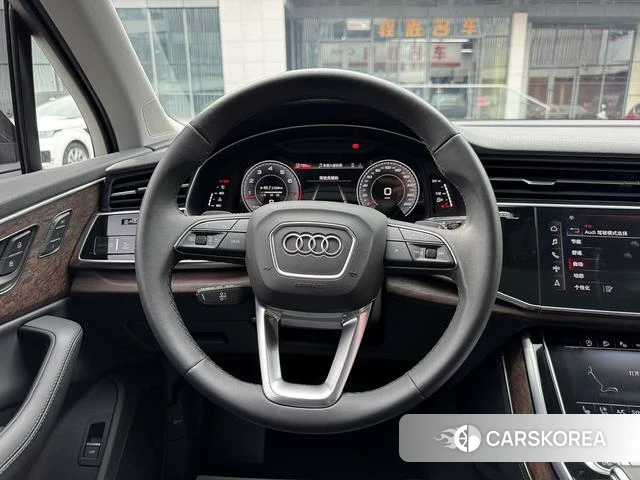 Audi Q7 id 4300817 из Китая 17