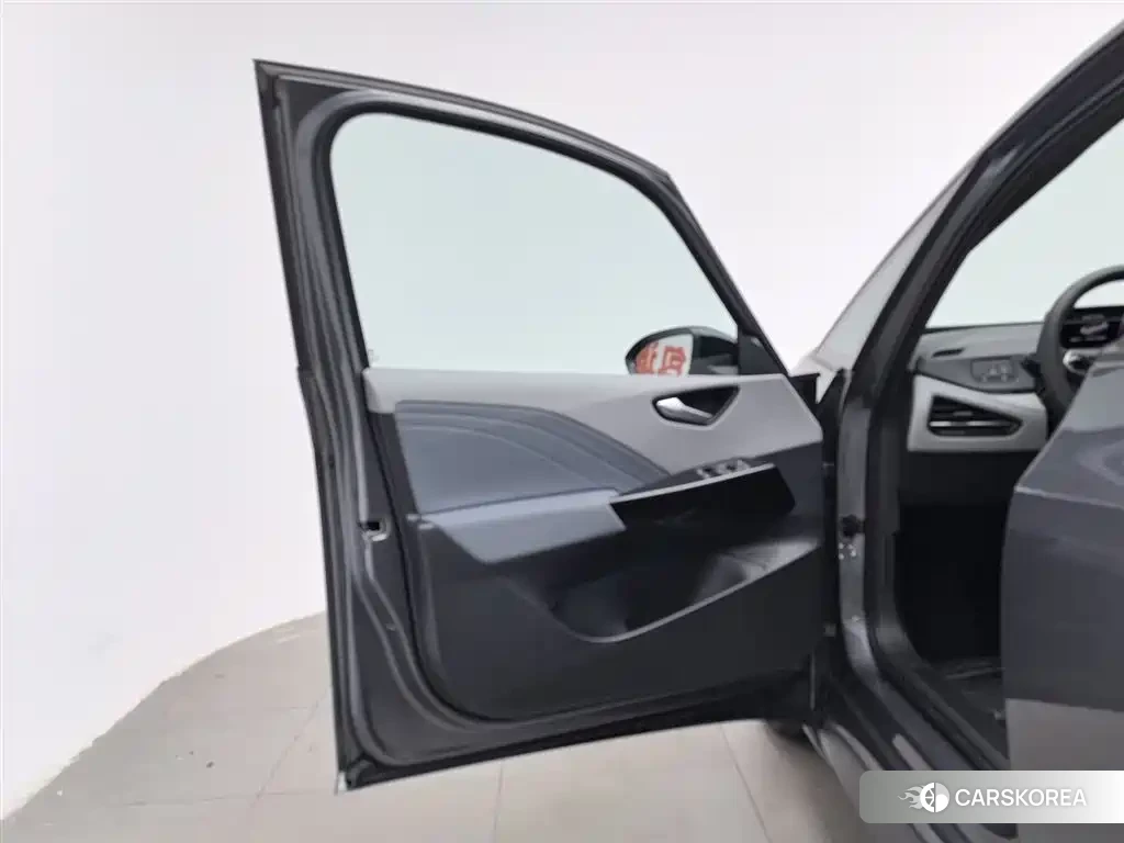 Volkswagen ID.3 id 4565276 из Китая 17