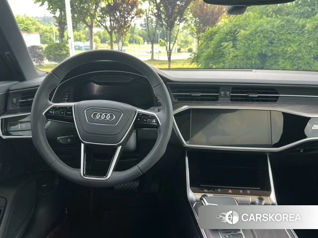 Audi A6L id 4307583 из Китая 7