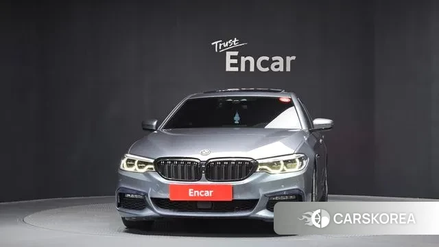 BMW 5 Series (G30) id 3454839 из Кореи 13