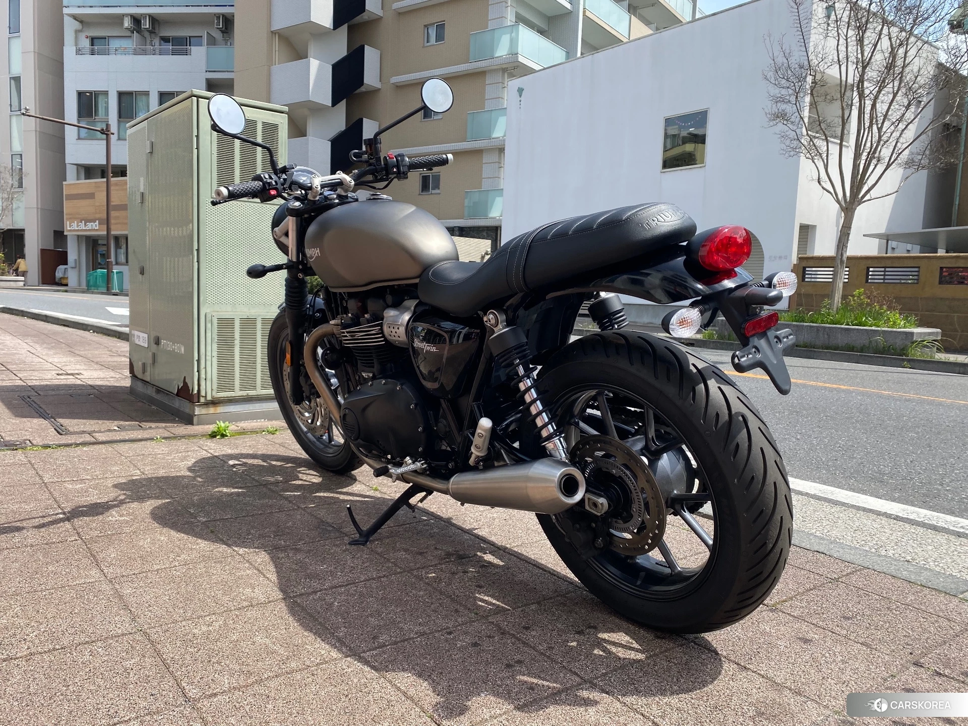 Triumph STREET TWIN 2017 из Японии