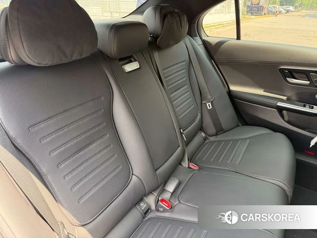 Mercedes-Benz Class C id 4275576 из Китая 11