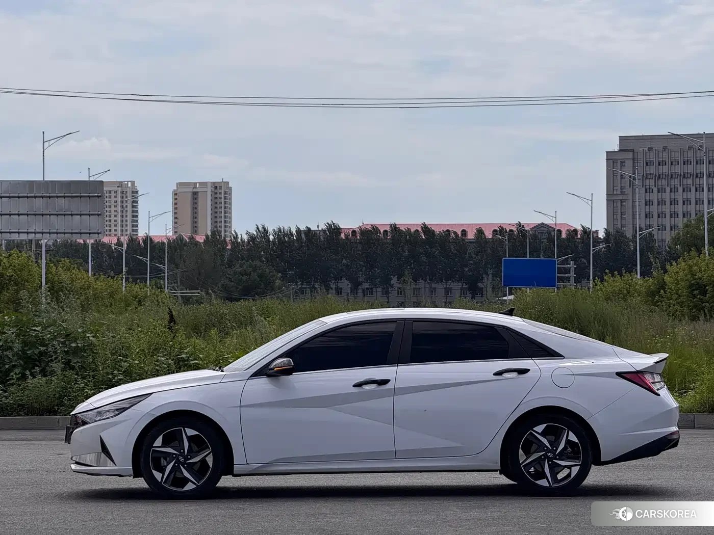 Hyundai Elantra id 4599569 из Китая 14