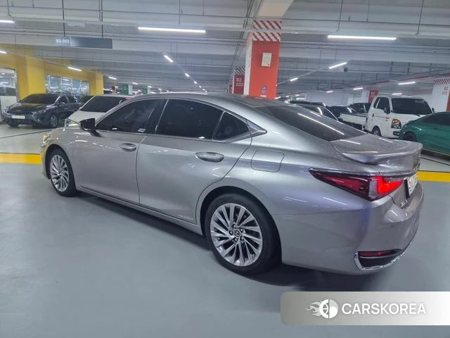 Lexus ES300h 7th generation id 4605238 из Кореи 11