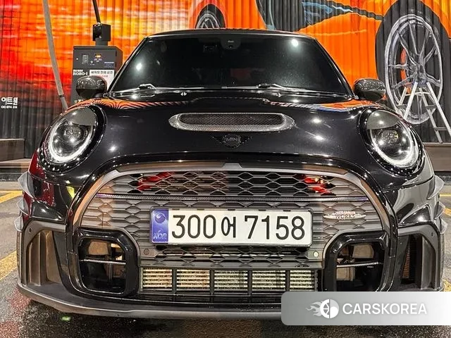 Mini Cooper S 2023 Черный из Кореи, фото 4