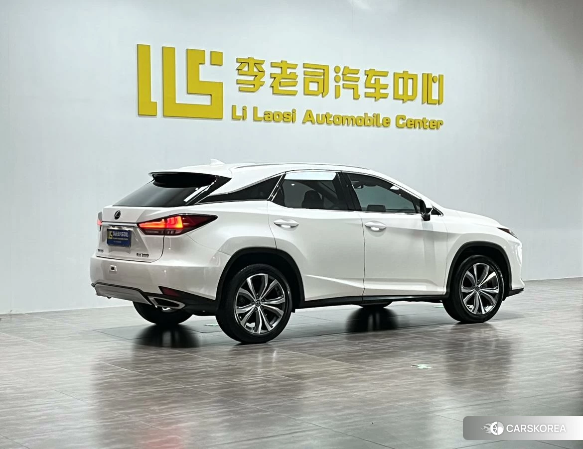 Lexus RX id 4452893 из Китая 23