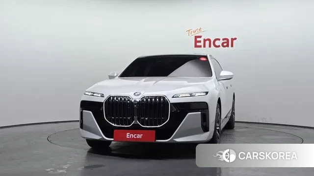 BMW i7 (G70) id 3512805 из Кореи 13