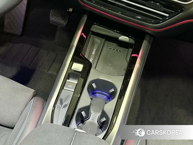 Volkswagen Passat id 4209329 из Китая 13