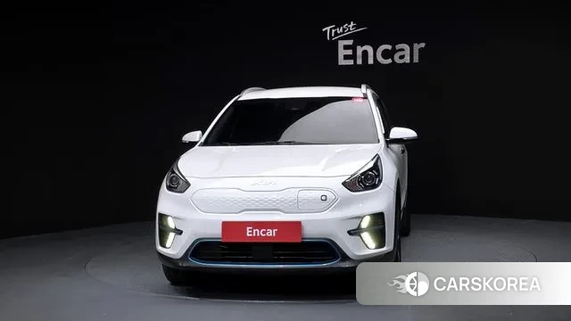 Kia Niro EV id 3765079 из Кореи 13