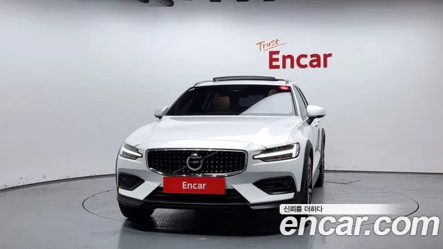 Volvo V60 Cross-Country 2nd Generation id 2738769 из Кореи 13