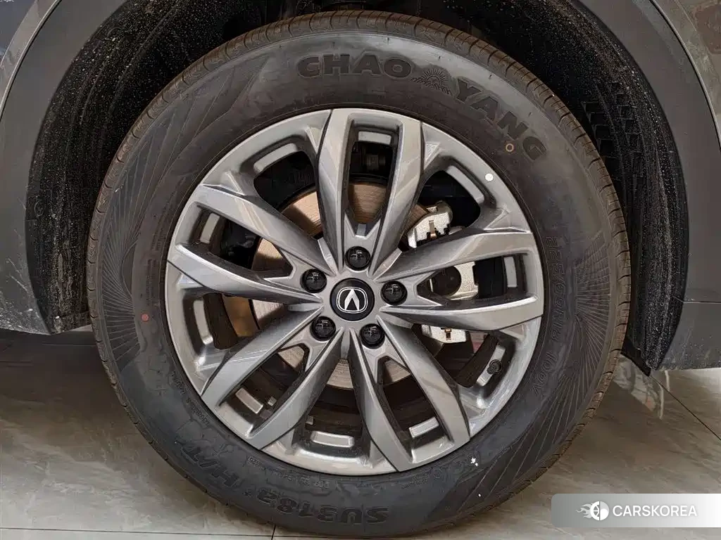 Chang'an Changan CS55PLUS 2026 Silver/gray из Китая, фото 4