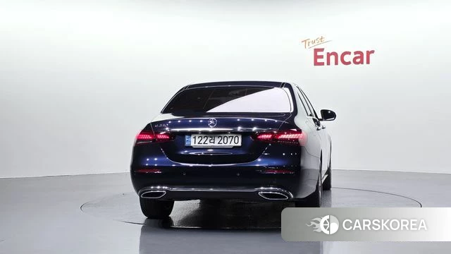 Mercedes-Benz E-Class W213 id 4881210 из Кореи 23