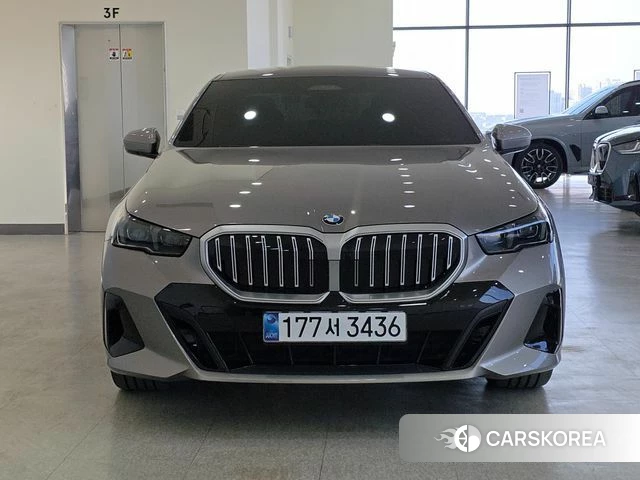 BMW 5 Series (G60) id 4206492 из Кореи 13